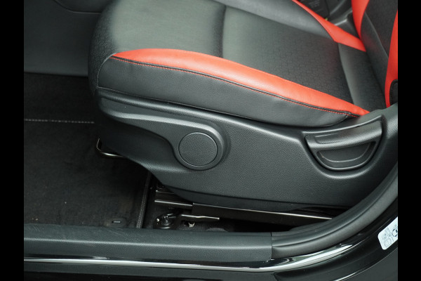 Kia Picanto 1.0 DPi GT-Line Airco - Apple Carlpay/Android Auto - Cruise Control - Climate Control - Navigatie - Achteruitrijcamera - Fabrieksgarantie tot 08-2031