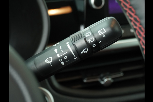 Kia Picanto 1.0 DPi GT-Line Airco - Apple Carlpay/Android Auto - Cruise Control - Climate Control - Navigatie - Achteruitrijcamera - Fabrieksgarantie tot 08-2031