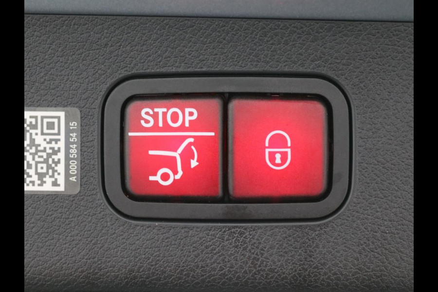 Mercedes-Benz E-Klasse Estate 300 e AMG Plug-In Hybride AMG Line | Panorama Schuif-Kanteldak | Trekhaak | Memory Voor Stoelen | Burmester® | Alarm | Lederen Bekleding. Inclusief 24 maanden MB Certified garantie voor Europa.