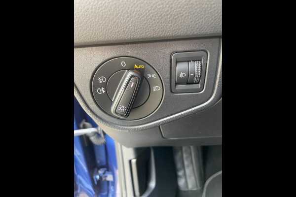 Volkswagen Polo 1.0 TSI R-line 2X / Key-less / Camera / Navigatie