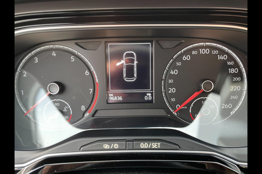 Volkswagen Polo 1.0 TSI R-line 2X / Key-less / Camera / Navigatie