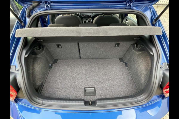 Volkswagen Polo 1.0 TSI R-line 2X / Key-less / Camera / Navigatie