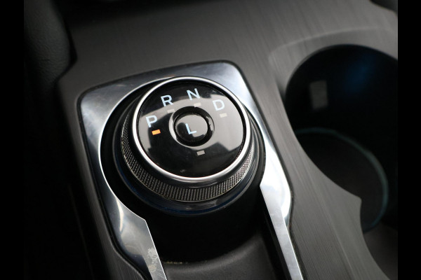 Ford FOCUS Wagon 1.0 E.B. AUTOMAAT TITANIUM X + ELEK. TREKHAAK | CAMERA | APPLE CARPLAY