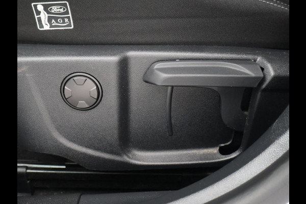 Ford FOCUS Wagon 1.0 E.B. AUTOMAAT TITANIUM X + ELEK. TREKHAAK | CAMERA | APPLE CARPLAY