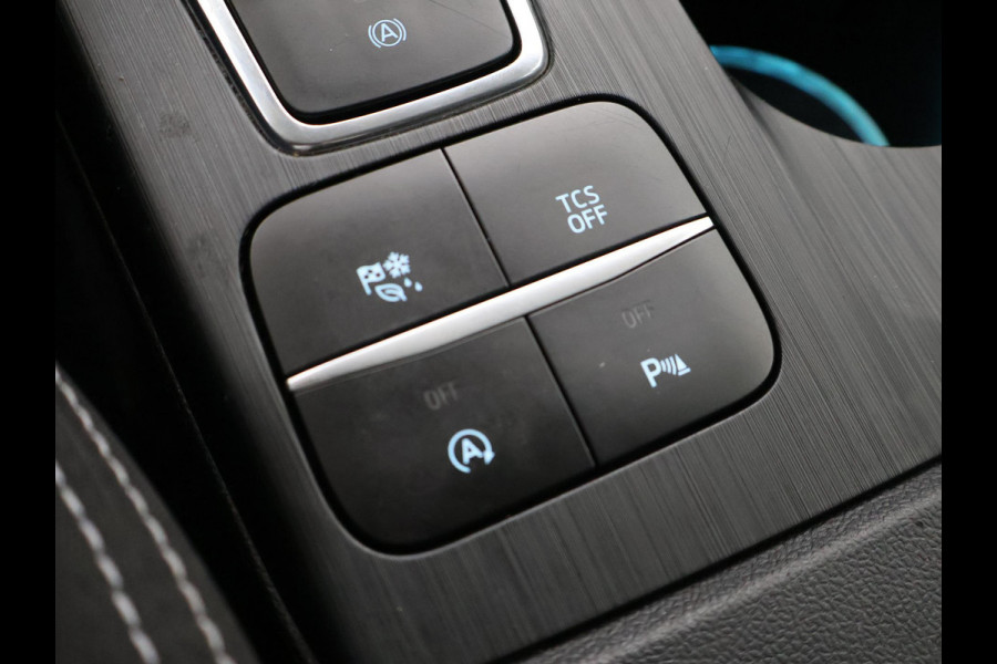 Ford FOCUS Wagon 1.0 E.B. AUTOMAAT TITANIUM X + ELEK. TREKHAAK | CAMERA | APPLE CARPLAY