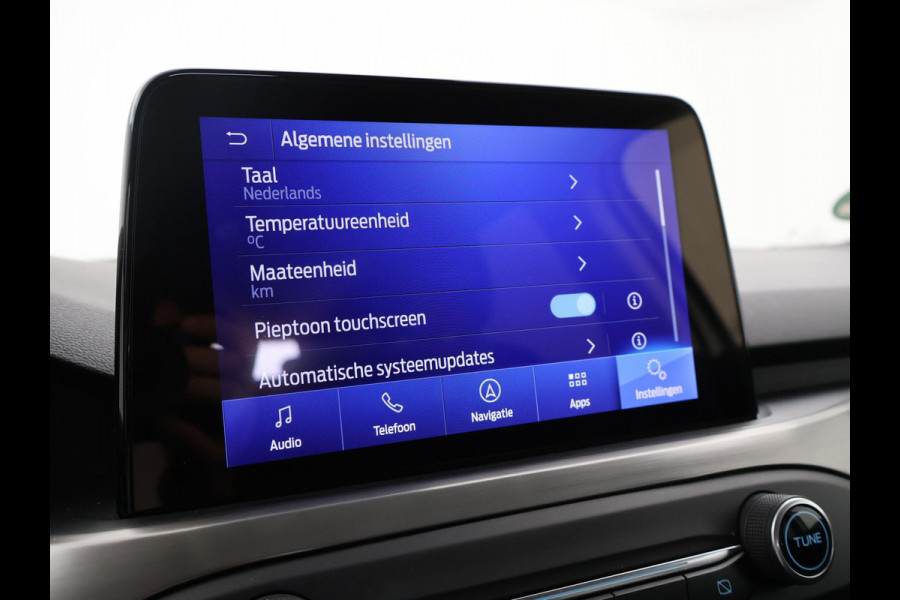 Ford FOCUS Wagon 1.0 E.B. AUTOMAAT TITANIUM X + ELEK. TREKHAAK | CAMERA | APPLE CARPLAY