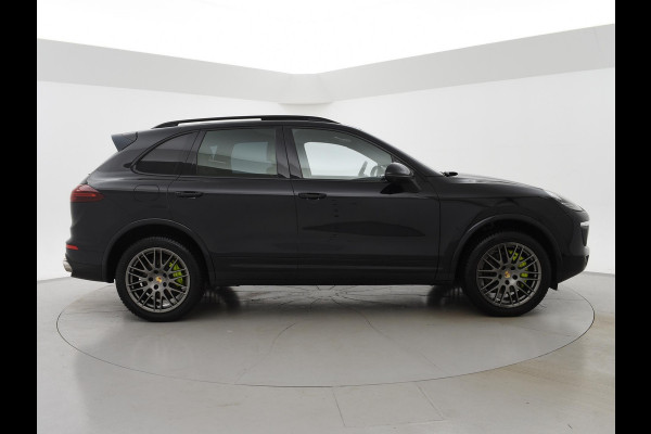 Porsche Cayenne 3.0 S E-HYBRID 416 PK + ADAPTIVE CRUISE | PANORAMA | 360 CAMERA | LUCHTVERING | APPLE CARPLAY | BOSE