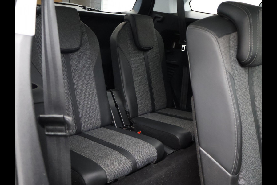 Peugeot 5008 1.2 PT 130 PK 7-PERS. *NW DISTRIBUTIE* + TREKHAAK |ADAPTIVE CRUISE | MASSAGE | CAMERA | 19 INCH LMV