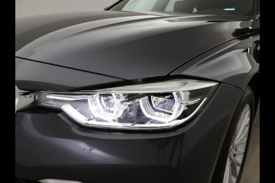 BMW 3 Serie Touring 318i AUT. LUXURY EDITION + LEDER | STOELVERW. | NAVIGATIE