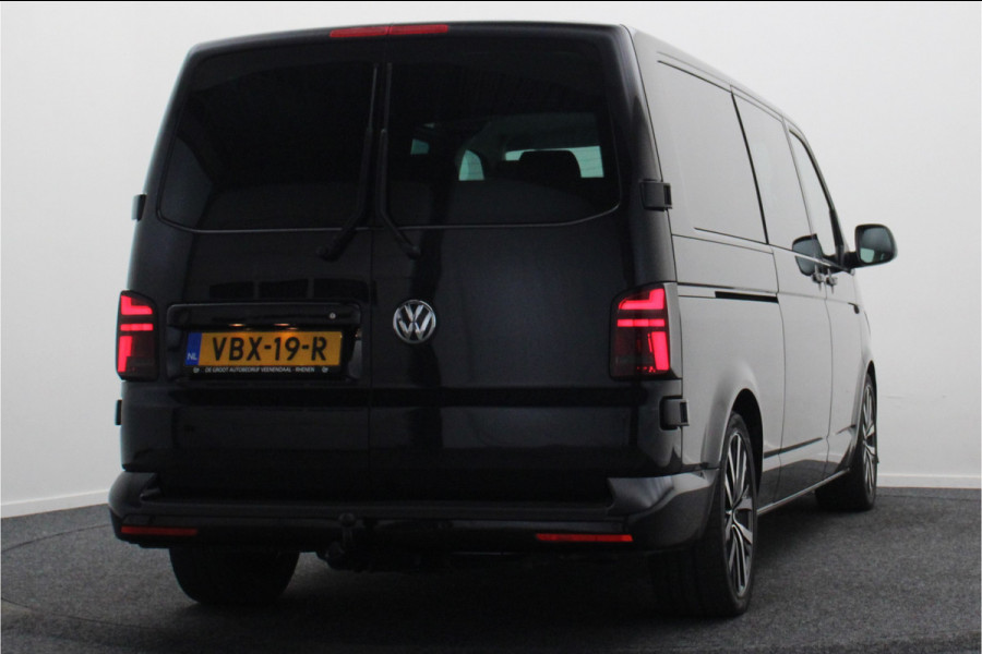 Volkswagen Transporter 2.0 TDI DSG L2H1 DC Highline 2x Schuifdeur, ACC, Apple Carplay, Bluetooth, LED, PDC, Trekhaak, 19''