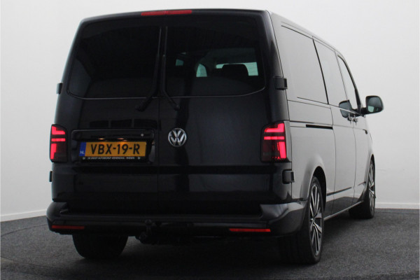 Volkswagen Transporter 2.0 TDI DSG L2H1 DC Highline 2x Schuifdeur, ACC, Apple Carplay, Bluetooth, LED, PDC, Trekhaak, 19''