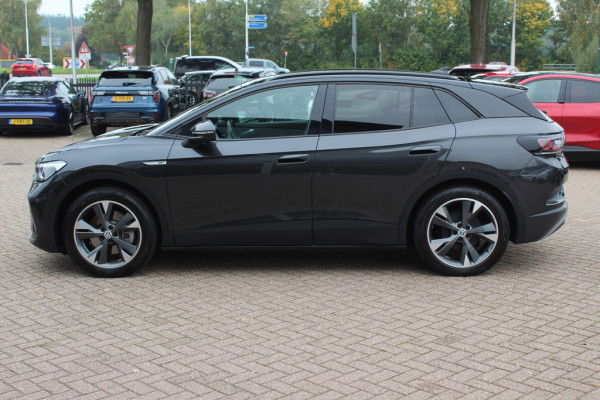 Volkswagen ID.4 First 77 kWh / SoH 92.8% / Camera / Apple CarPlay / DAB / 20'' / LED / Alcantara / Stoelverwarming / ACC