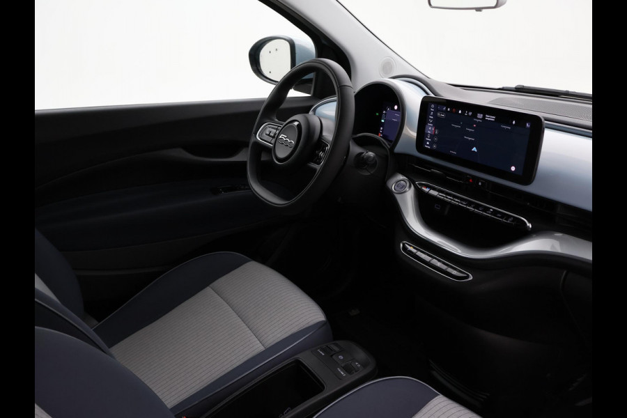Fiat 500C 42 kWh Aut. *CELESTIAL BLUE* + STOELVERW. | CAMERA | 17 INCH | APPLE CARPLAY