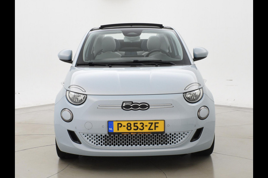 Fiat 500C 42 kWh Aut. *CELESTIAL BLUE* + STOELVERW. | CAMERA | 17 INCH | APPLE CARPLAY