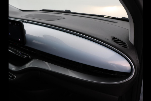 Fiat 500C 42 kWh Aut. *CELESTIAL BLUE* + STOELVERW. | CAMERA | 17 INCH | APPLE CARPLAY