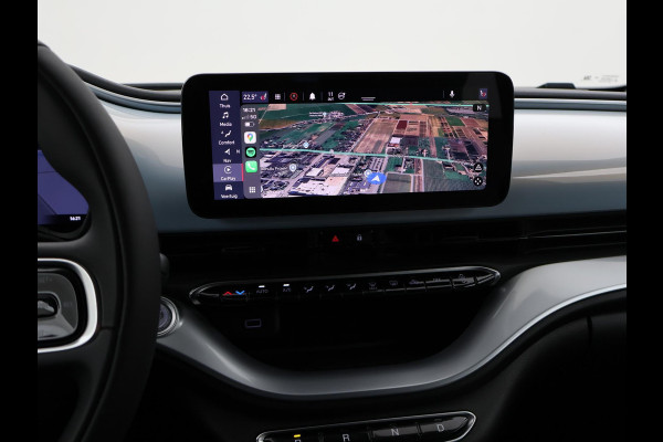 Fiat 500C 42 kWh Aut. *CELESTIAL BLUE* + STOELVERW. | CAMERA | 17 INCH | APPLE CARPLAY