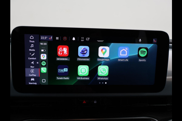 Fiat 500C 42 kWh Aut. *CELESTIAL BLUE* + STOELVERW. | CAMERA | 17 INCH | APPLE CARPLAY