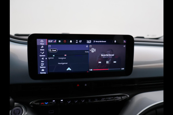 Fiat 500C 42 kWh Aut. *CELESTIAL BLUE* + STOELVERW. | CAMERA | 17 INCH | APPLE CARPLAY