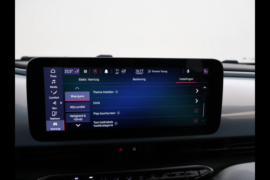 Fiat 500C 42 kWh Aut. *CELESTIAL BLUE* + STOELVERW. | CAMERA | 17 INCH | APPLE CARPLAY