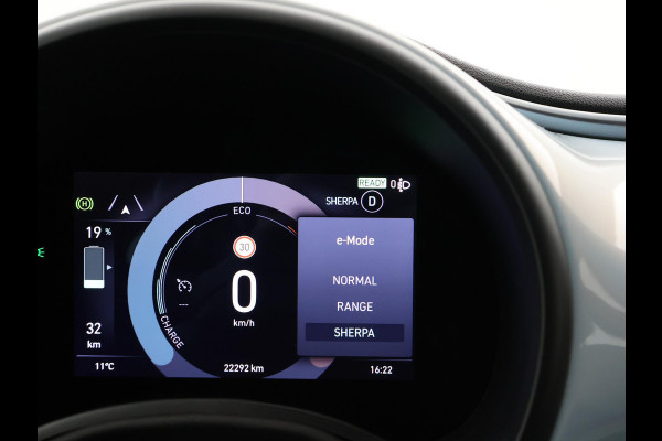 Fiat 500C 42 kWh Aut. *CELESTIAL BLUE* + STOELVERW. | CAMERA | 17 INCH | APPLE CARPLAY