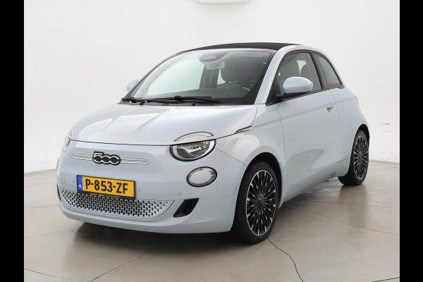 Fiat 500C 42 kWh Aut. *CELESTIAL BLUE* + STOELVERW. | CAMERA | 17 INCH | APPLE CARPLAY