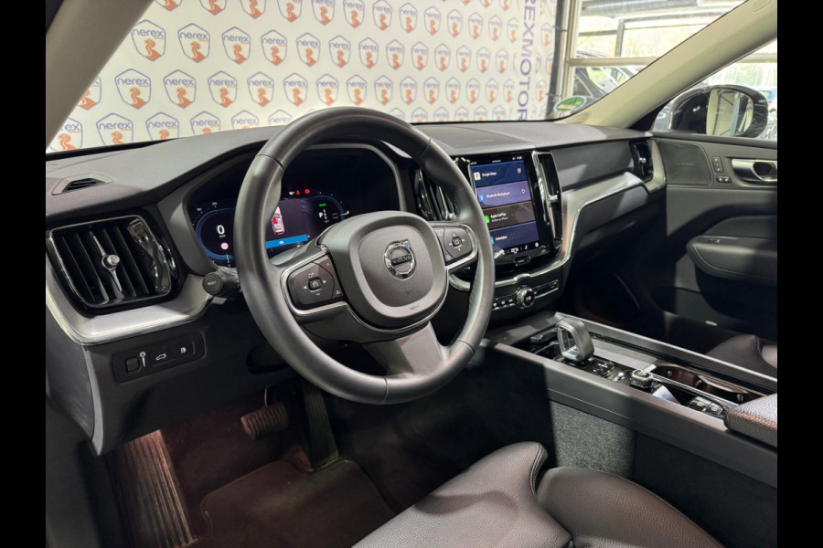 Volvo XC60 2.0 T6 Plug-in hybrid AWD Plus Bright | Pano | Memory | H&K | Camera | Trekhaak