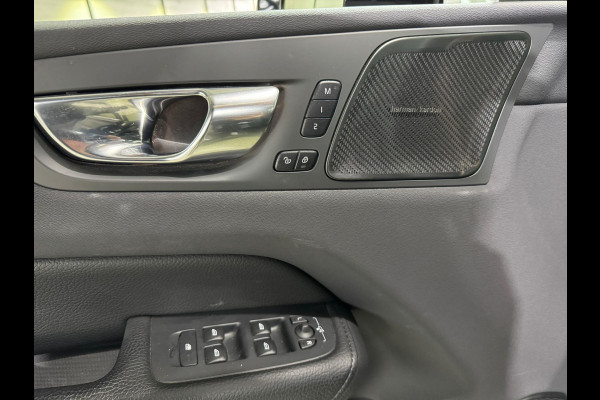 Volvo XC60 2.0 T6 Plug-in hybrid AWD Plus Bright | Pano | Memory | H&K | Camera | Trekhaak