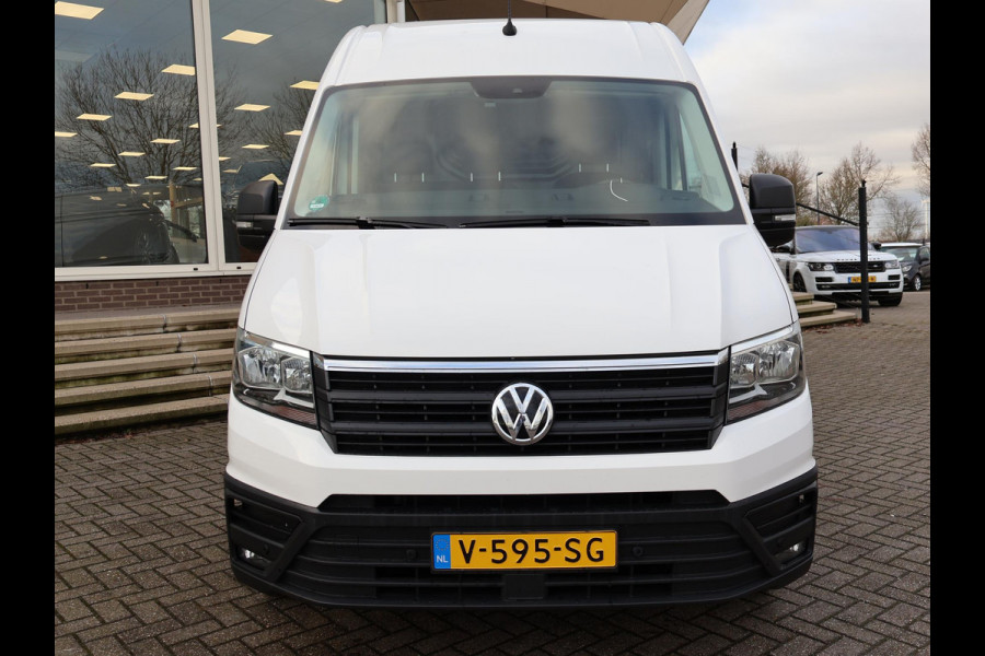 Volkswagen Crafter 35 2.0 TDI 140 PK L3H3 + WERKPLAATS INRICHTING + TREKHAAK 3000 KG | CAMERA | DAB | APPLE CARPLAY
