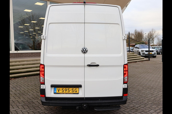 Volkswagen Crafter 35 2.0 TDI 140 PK L3H3 + WERKPLAATS INRICHTING + TREKHAAK 3000 KG | CAMERA | DAB | APPLE CARPLAY
