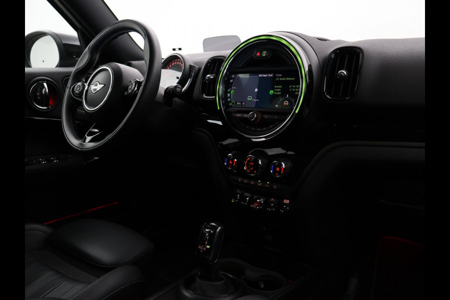 MINI Countryman 1.5 COOPER AUT. ORIG. NL CHILI + LEDER | CAMERA | HEAD-UP | LED | HARMAN/KARDON
