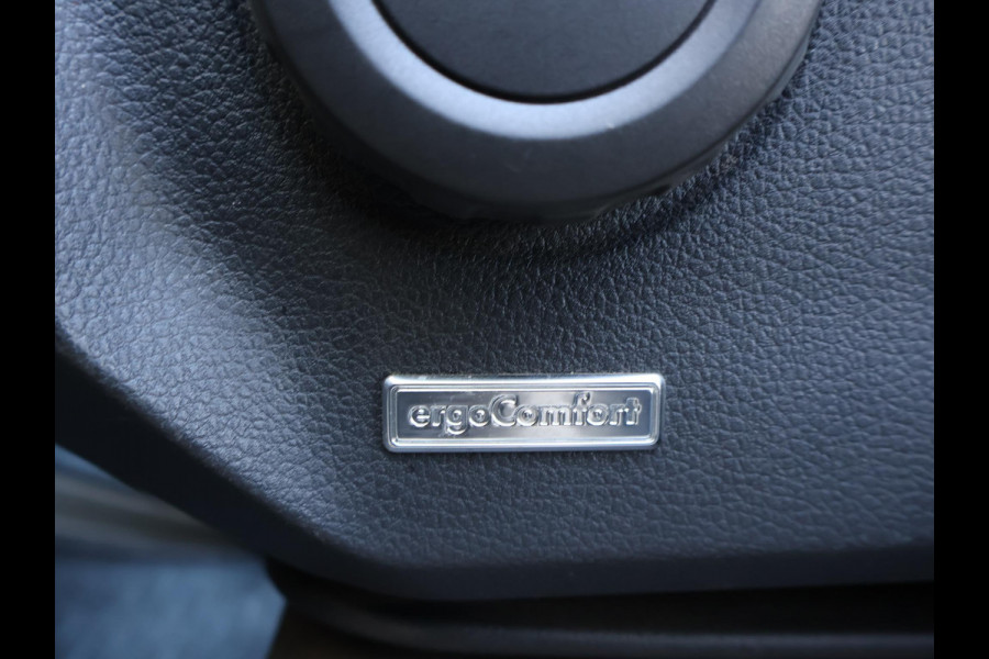 MAN TGE 35 2.0 180 PK AUT. L3H3 + 3000 KG TREKHAAK | ADAPTIVE CRUISE | LED | LMV | CAMERA | CARPLAY