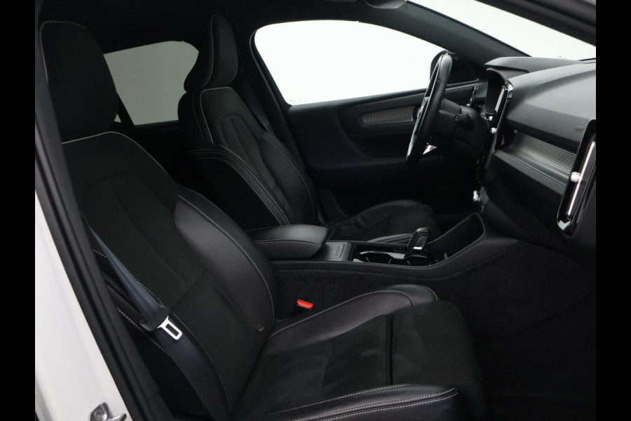 Volvo XC40 RECHARGE P8 AWD 408 PK *93% SOH* + AFN. TREKHAAK | APPLE CARPLAY | 19 INCH | DAB | GOOGLE MAPS