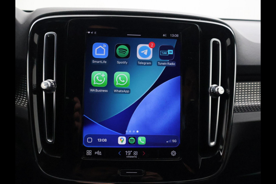 Volvo XC40 RECHARGE P8 AWD 408 PK *93% SOH* + AFN. TREKHAAK | APPLE CARPLAY | 19 INCH | DAB | GOOGLE MAPS