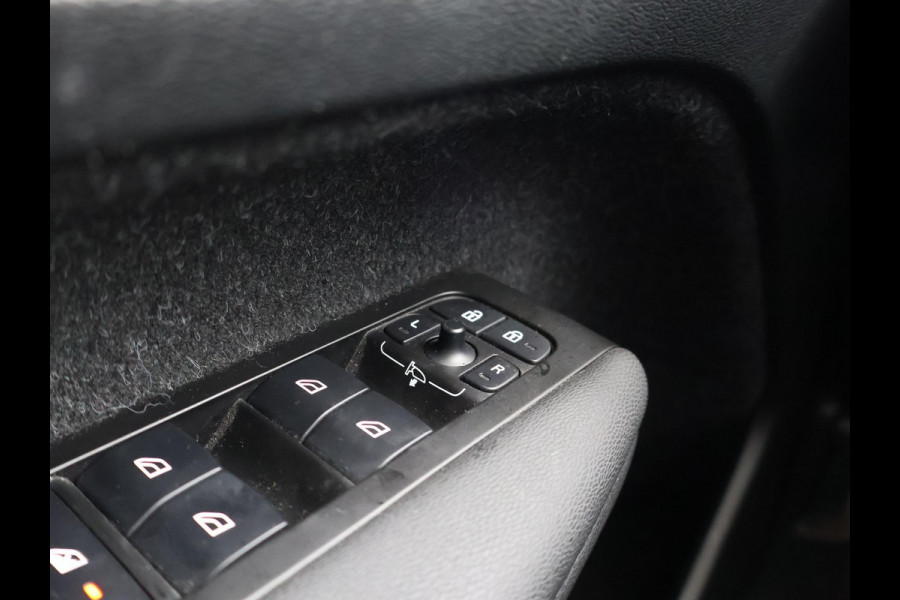 Volvo XC40 RECHARGE P8 AWD 408 PK *93% SOH* + AFN. TREKHAAK | APPLE CARPLAY | 19 INCH | DAB | GOOGLE MAPS