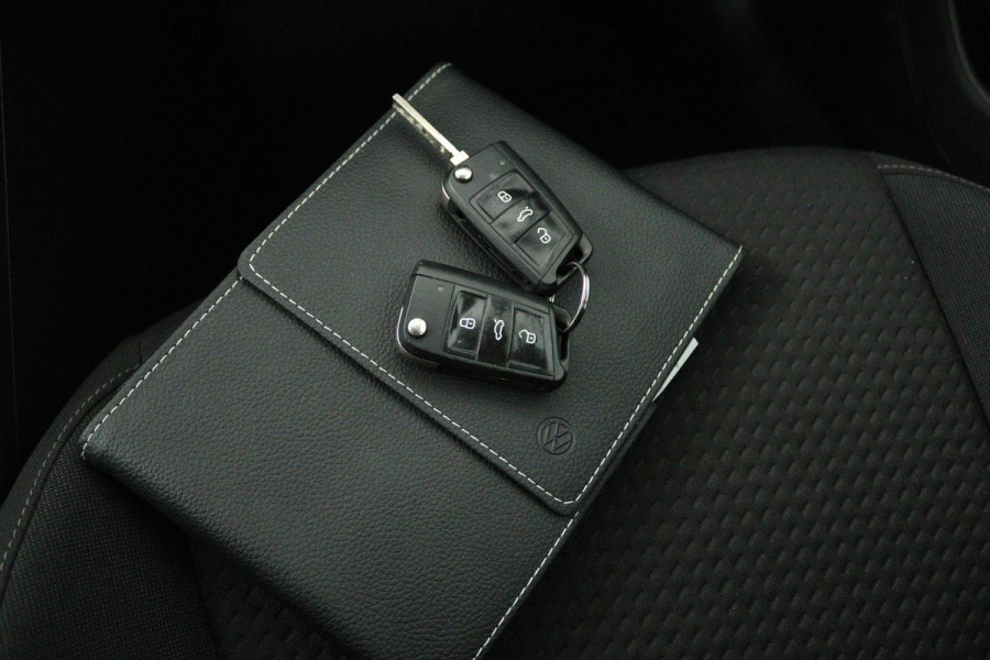 Volkswagen Polo 1.0 TSI Comfortline Business (CRUISE CONTROL ADAPTIEF, NAVIGATIE, BLUETOOTH, AIRCO)