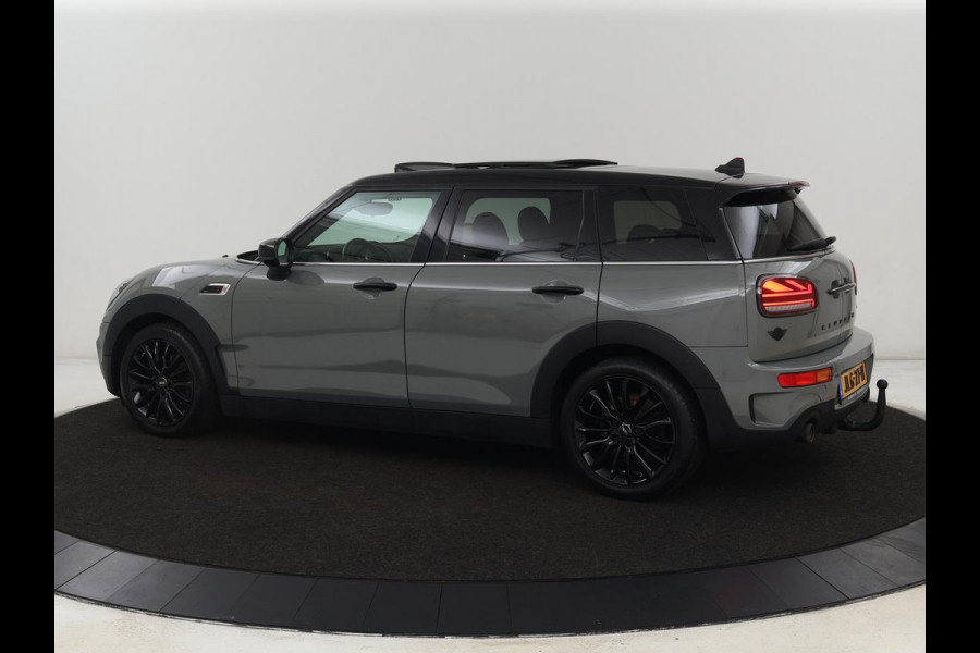 MINI Clubman 2.0 Cooper S | 192pk | Panoramadak | Leder | Trekhaak | Carplay | Navigatie | Parkeerhulp | Full LED | Verwarmde voorruit | Getint glas