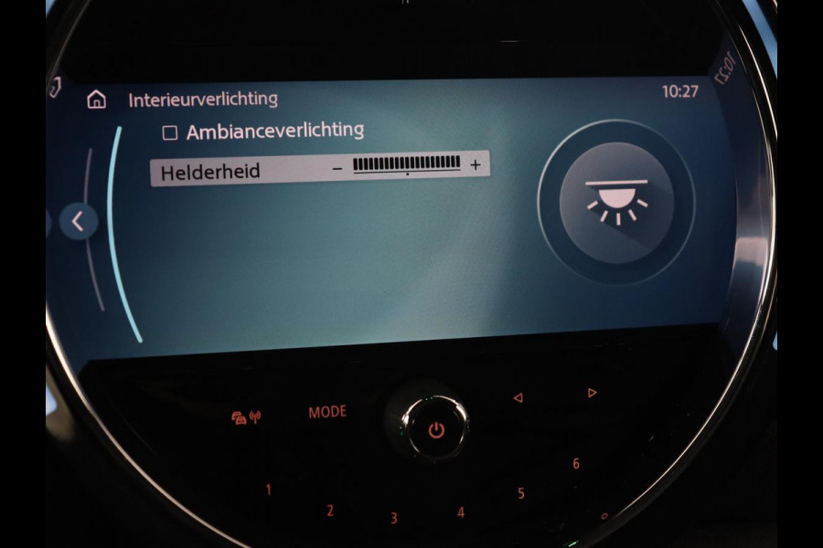 MINI Clubman 2.0 Cooper S | 192pk | Panoramadak | Leder | Trekhaak | Carplay | Navigatie | Parkeerhulp | Full LED | Verwarmde voorruit | Getint glas