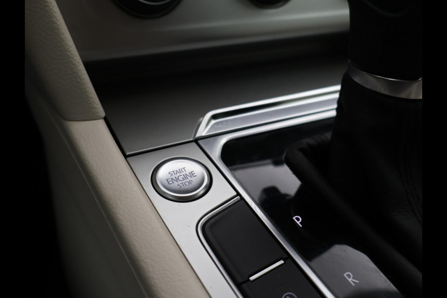 Volkswagen Passat Variant 1.8 TSI 180 PK DSG AUT. + VIRTUAL COCKPIT | ADAPTIVE CRUISE | TREKHAAK 1800 KG