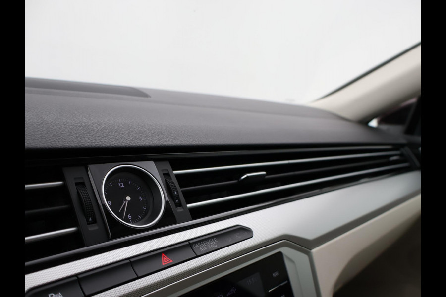 Volkswagen Passat Variant 1.8 TSI 180 PK DSG AUT. + VIRTUAL COCKPIT | ADAPTIVE CRUISE | TREKHAAK 1800 KG
