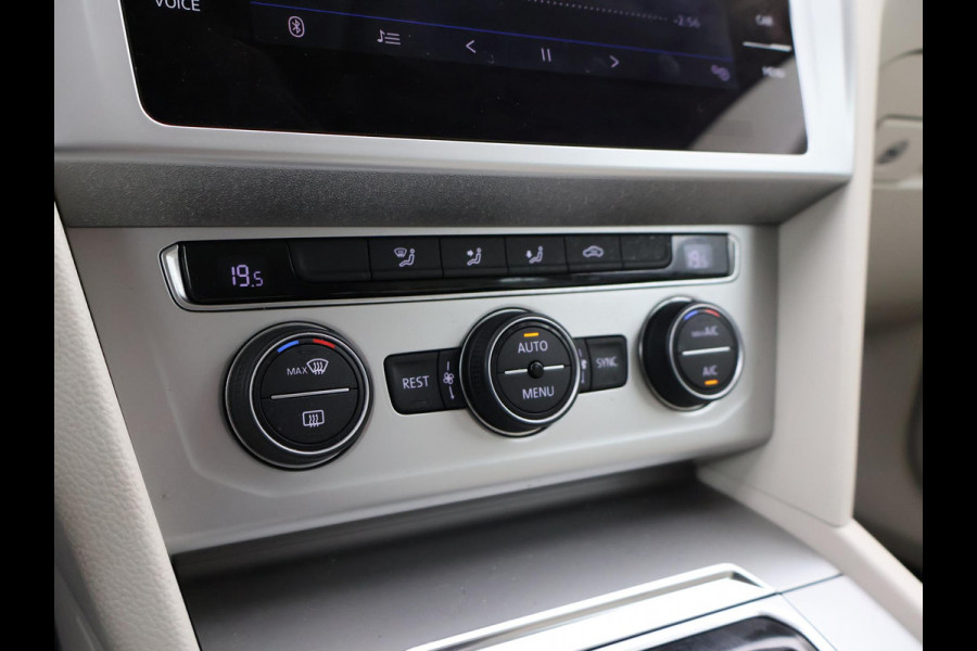 Volkswagen Passat Variant 1.8 TSI 180 PK DSG AUT. + VIRTUAL COCKPIT | ADAPTIVE CRUISE | TREKHAAK 1800 KG