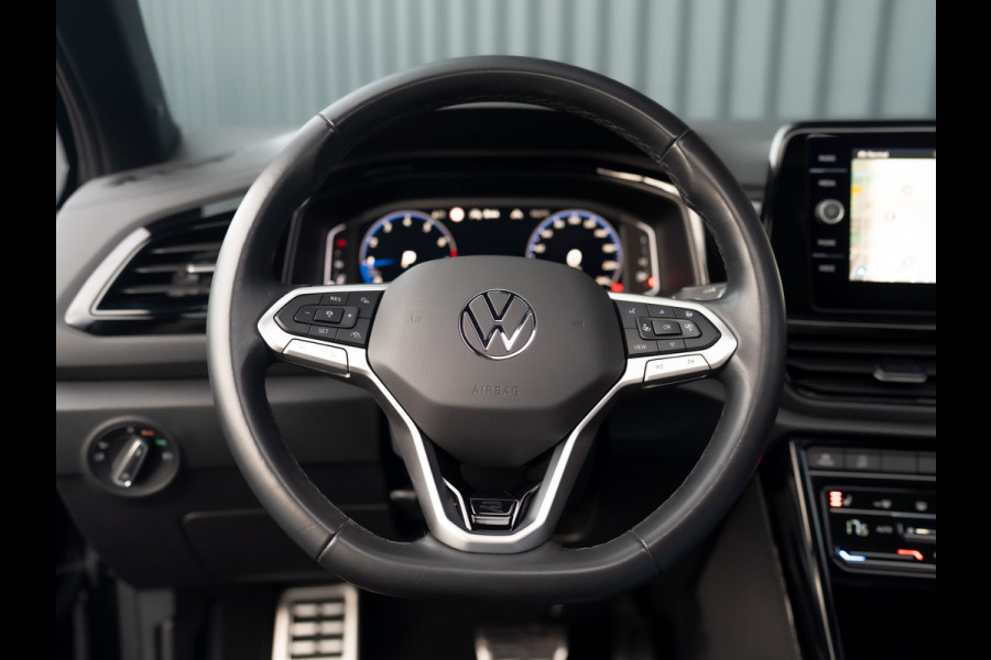 Volkswagen T-Roc 1.5 TSI R-Line Business | Beats | Panodak | IQ Light | Keyless | Side Assist | Elk. A-klep | Trekhaak afnb. | Prijs Rijklaar!!