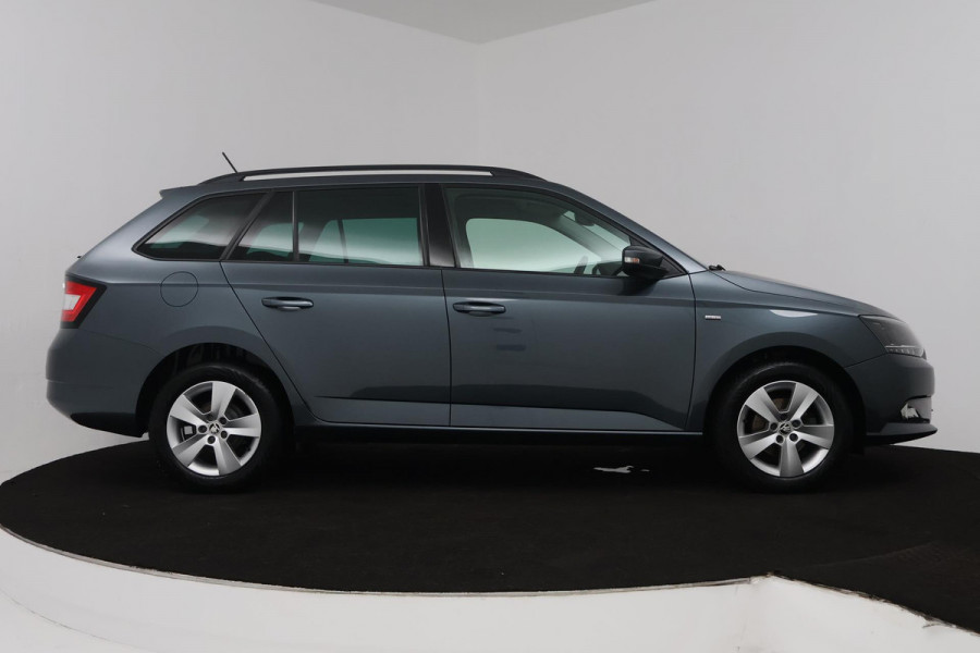 Škoda Fabia Combi 1.0 TSI Clever (TREKHAAK, SENSOREN, NAVIGATIE, STOELVERWARMING, CRUISE CONTROL)