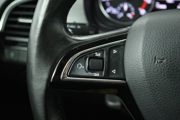 Škoda Fabia Combi 1.0 TSI Clever (TREKHAAK, SENSOREN, NAVIGATIE, STOELVERWARMING, CRUISE CONTROL)