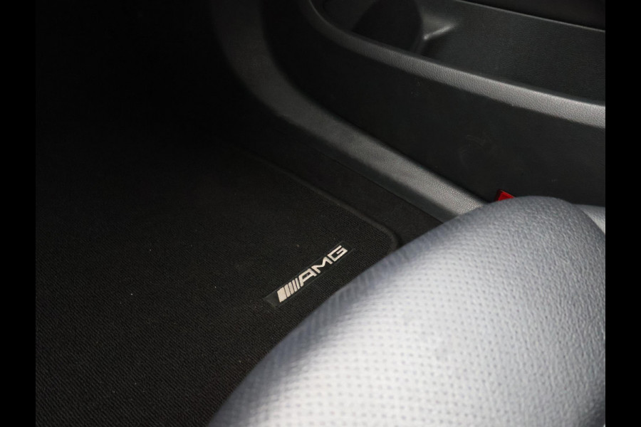 Mercedes-Benz C-Klasse Estate 180 156 PK AUT. AMG SPORT + CAMERA | LEDER | LED | 18 INCH