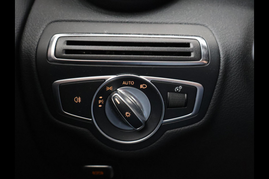 Mercedes-Benz C-Klasse Estate 180 156 PK AUT. AMG SPORT + CAMERA | LEDER | LED | 18 INCH
