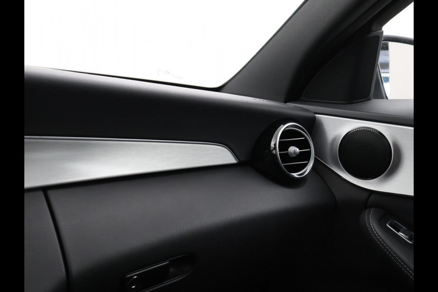 Mercedes-Benz C-Klasse Estate 180 156 PK AUT. AMG SPORT + CAMERA | LEDER | LED | 18 INCH