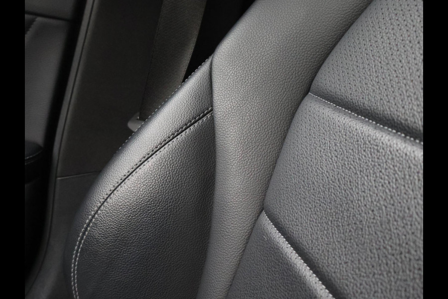 Mercedes-Benz C-Klasse Estate 180 156 PK AUT. AMG SPORT + CAMERA | LEDER | LED | 18 INCH