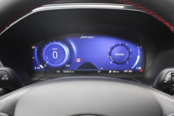 Ford Kuga 1.5 EcoBoost ST-Line X | Stoel + Stuurverwarming | Adaptive Cruise Control | Climate Control | Navigatie | 19'' Lichtmetalen Velgen |