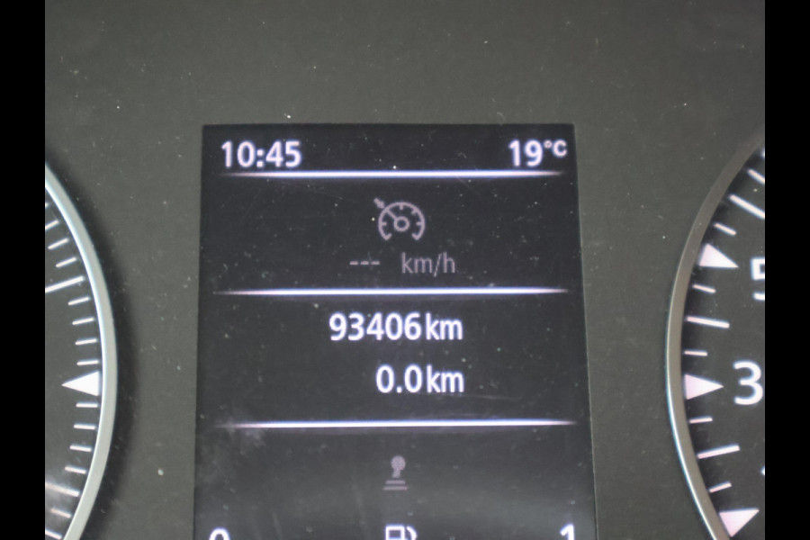 Renault Master T35 2.3 dCi 150 PK L2H2 WORK EDITION + KEYLESS | CRUISE CONTROL | DAB | AIRCO