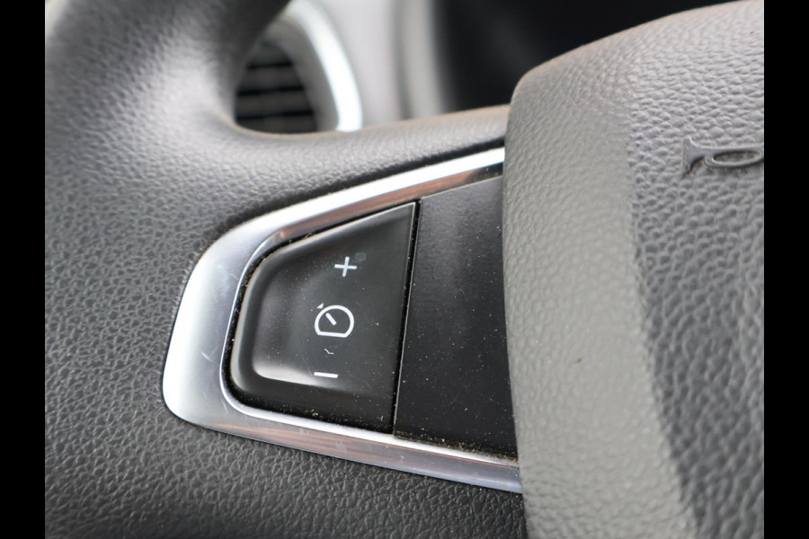 Renault Master T35 2.3 dCi 150 PK L2H2 WORK EDITION + KEYLESS | CRUISE CONTROL | DAB | AIRCO